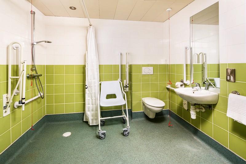 Ibis Budget Portsmouth Bagian luar foto